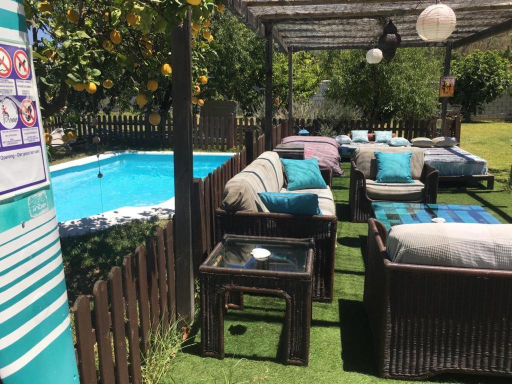 Karma House ξενώνας Casares Εξωτερικό φωτογραφία