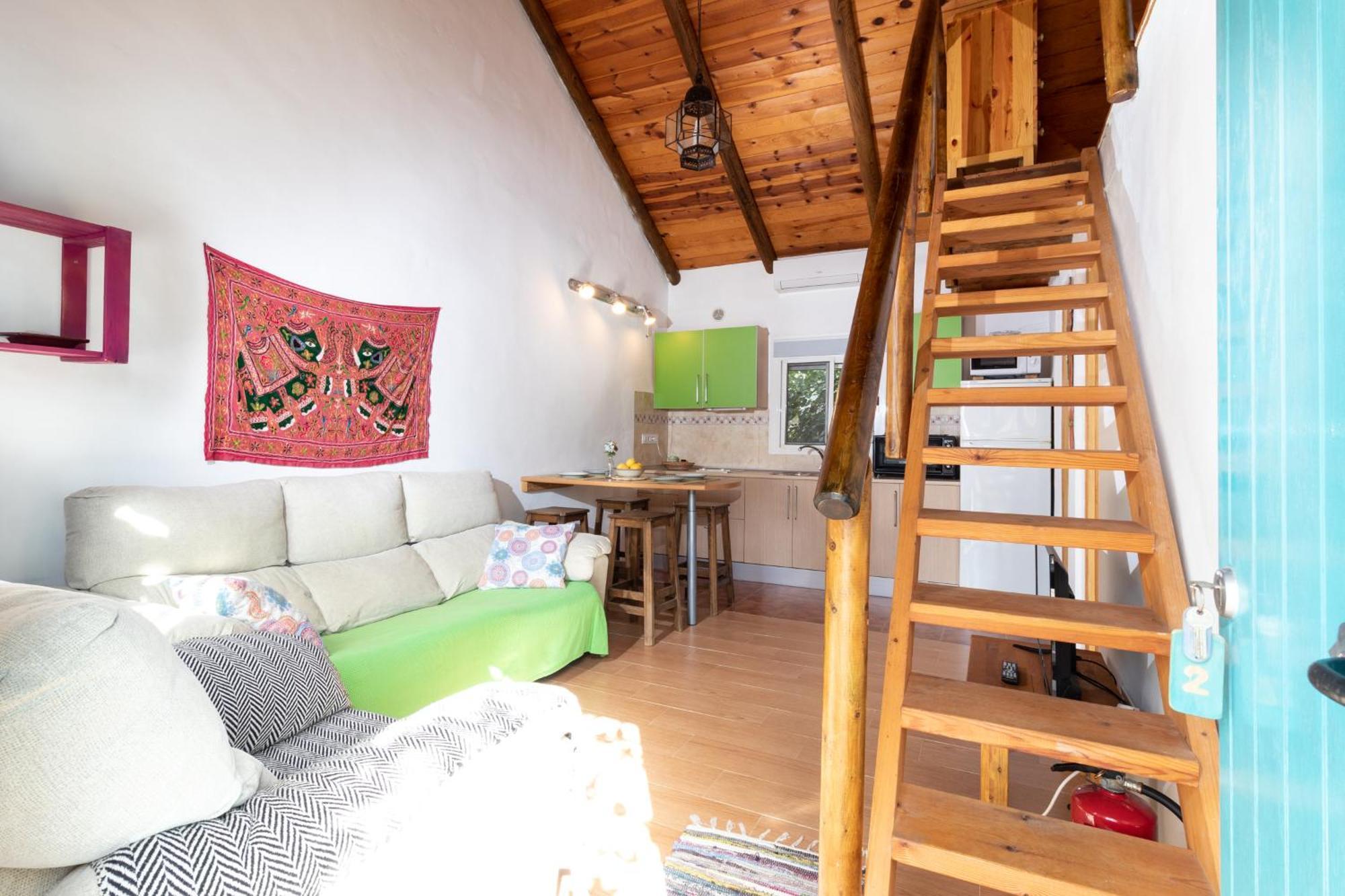 Karma House ξενώνας Casares Εξωτερικό φωτογραφία
